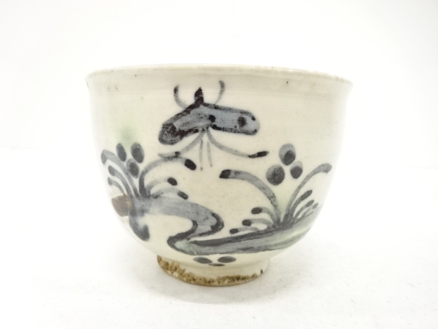  染付　花　茶碗